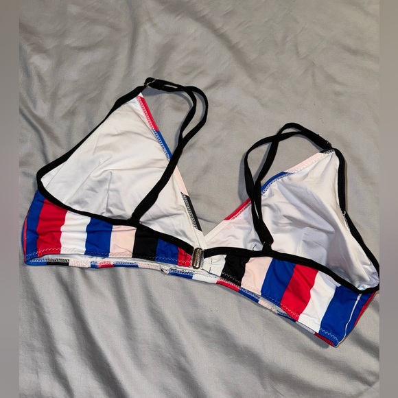 Cupshe bikini top - Picture 2 of 2